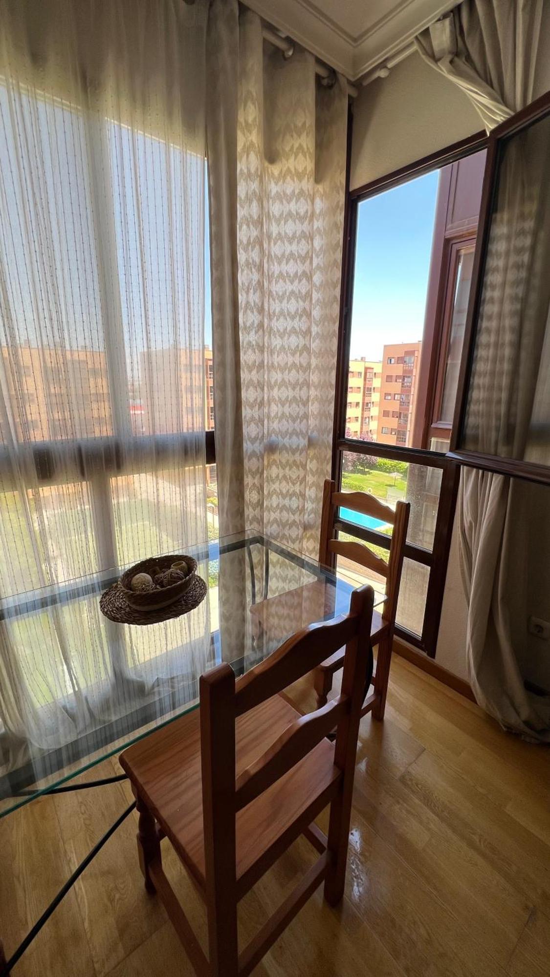 Deyanira Suite, Aeropuerto, Ifema Apartment Madrid