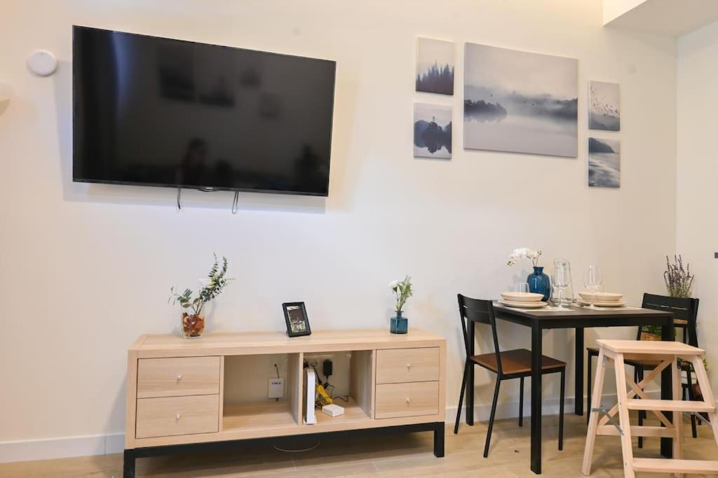 Appartement For Comodo De Un Gan5d