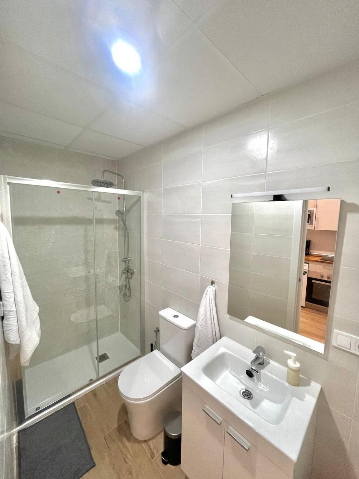 Estudio Chic Y Moderno Cerca Del Vibrante Centro De Ifema Apartment