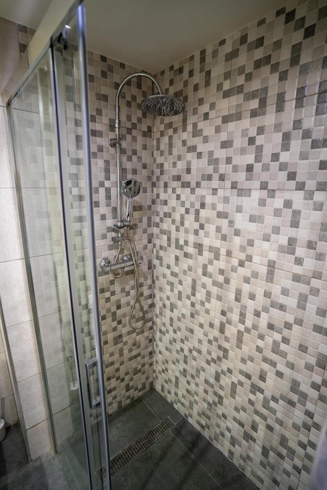 Apartamento Comodo Piso Cerca Del Aeropuerto By Bebalmy *