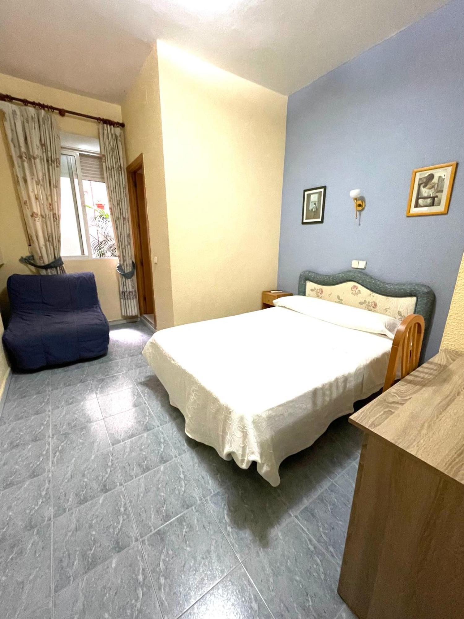 Fernandez Atocha Guest house *