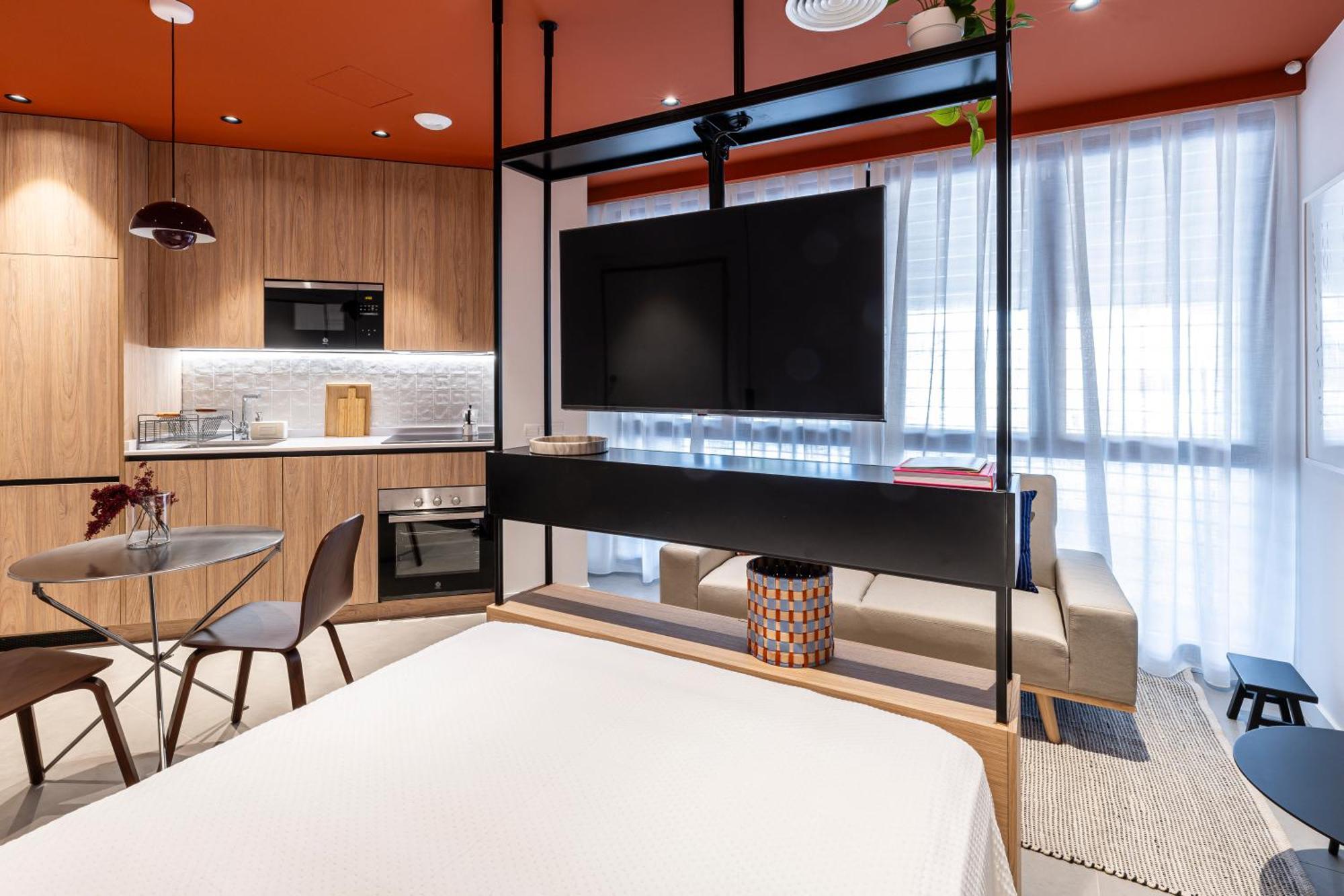 Apartamento Estudios Arturo Soria By Rent Me Madri
