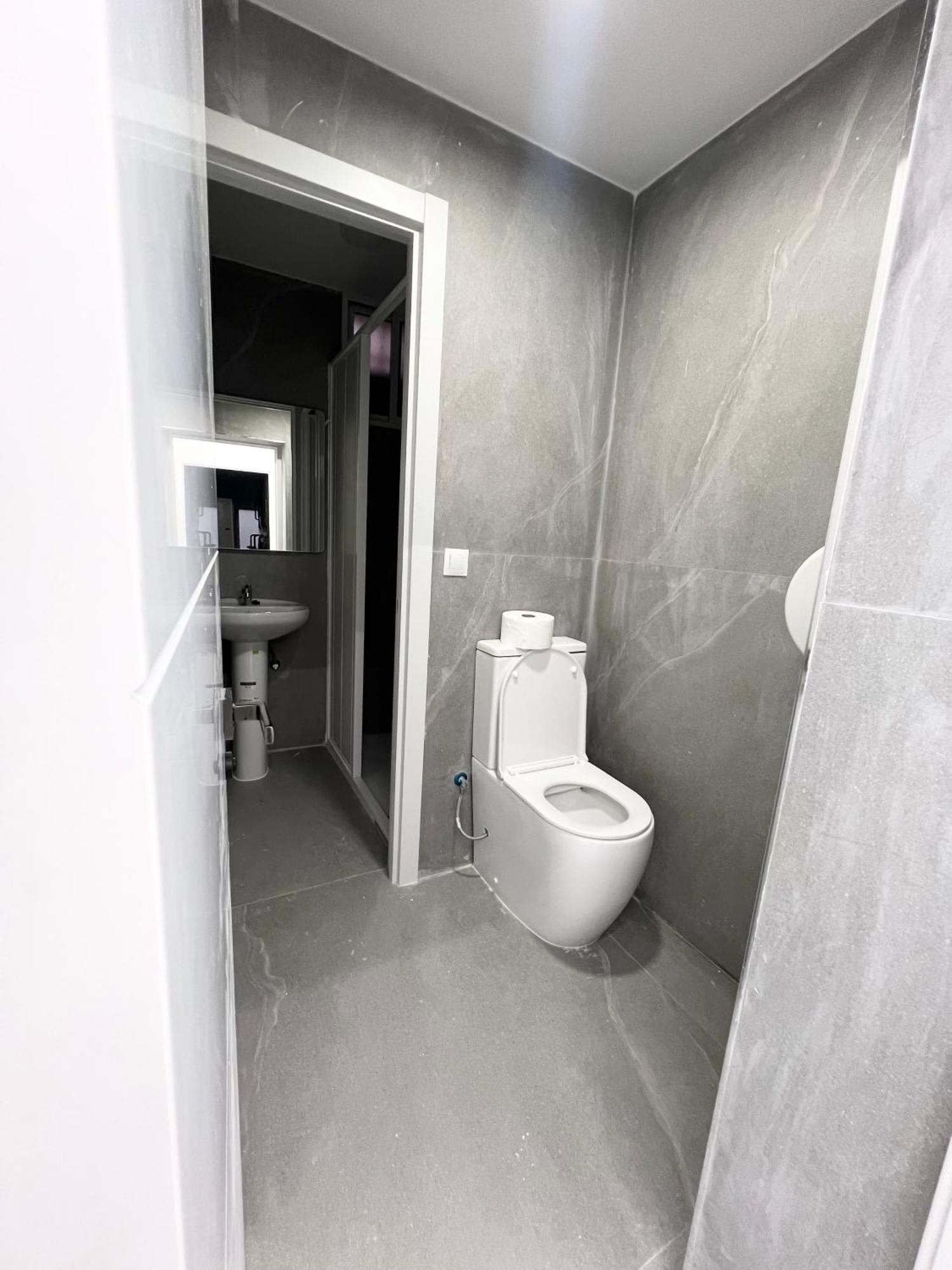 Space Capsule Albergue *