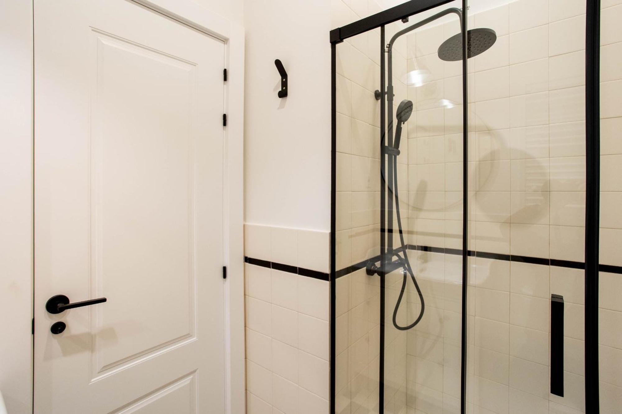 Apartamento Puerta De America En *