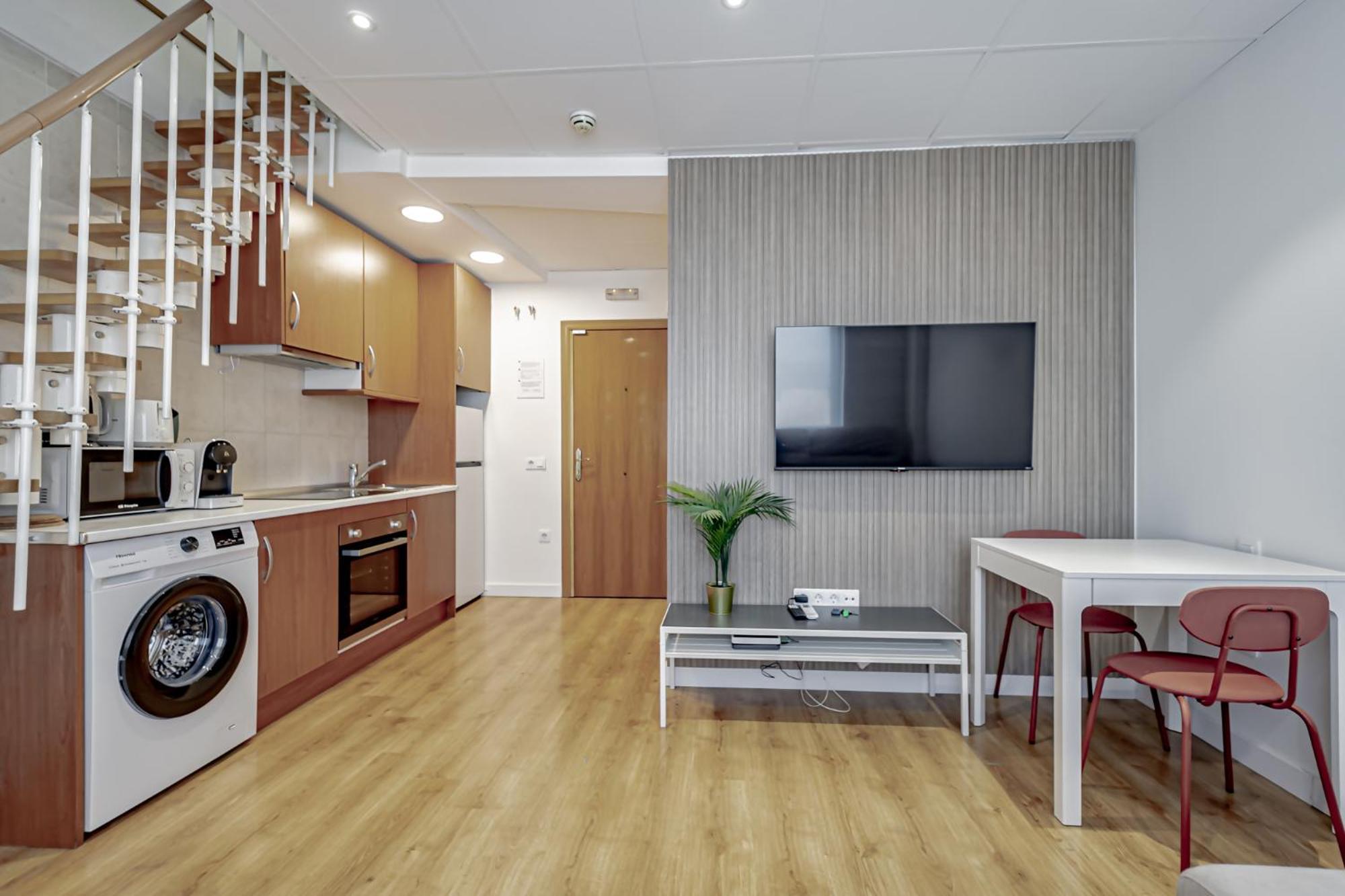 Aparthotel Noviembre Madri