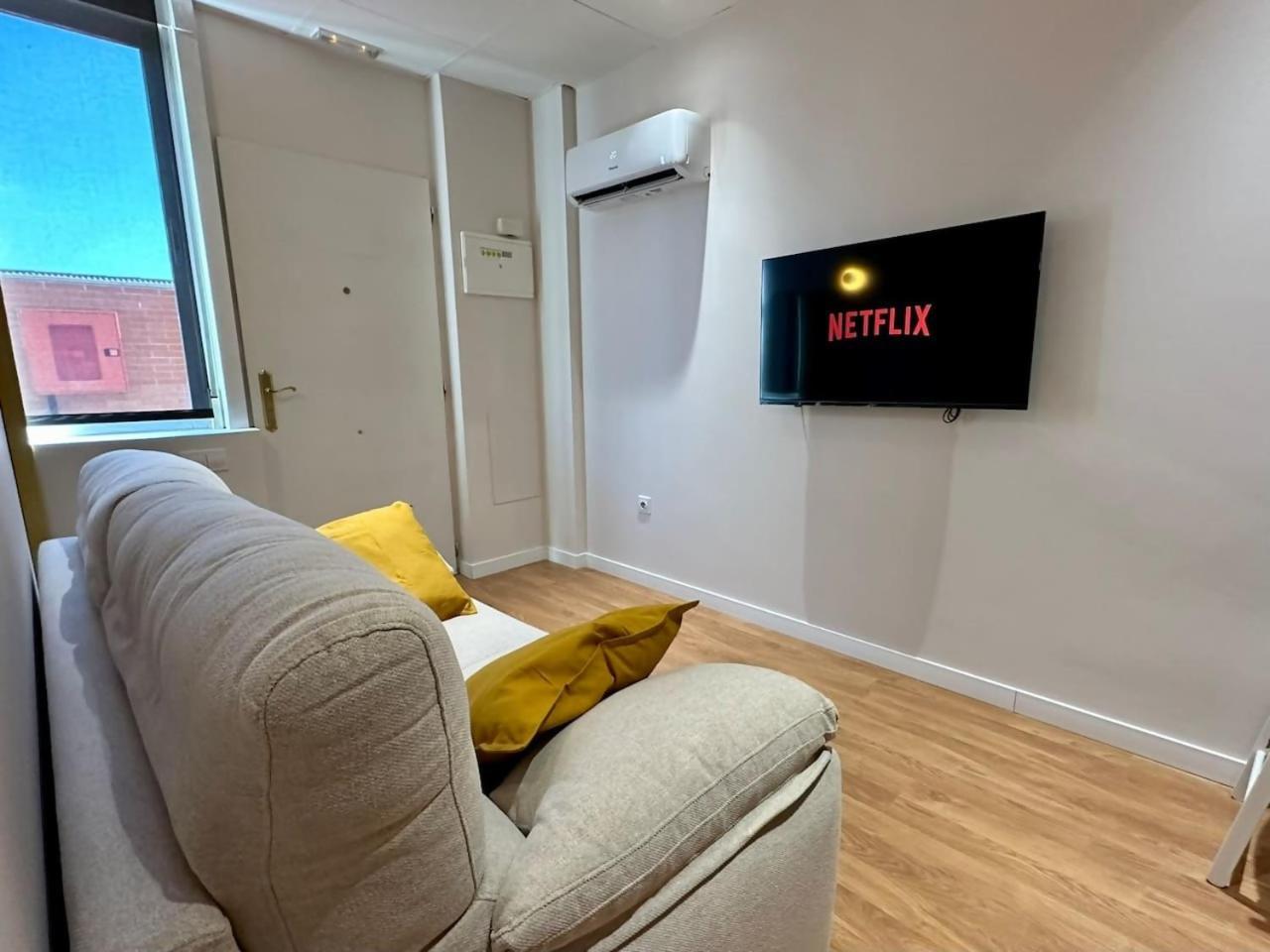 Aparthotel Noviembre Madri