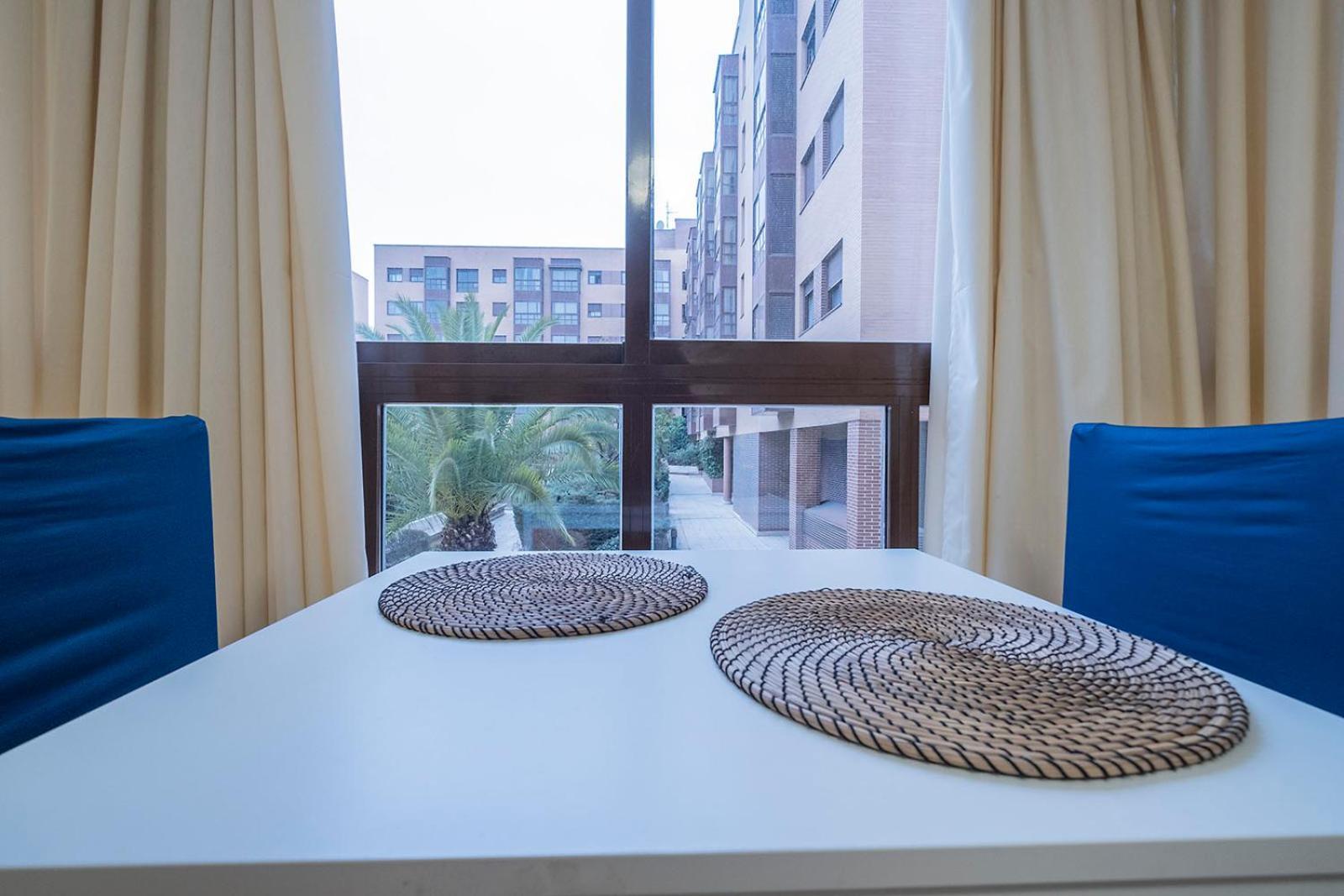 Wanda Ifema Con Parking Y Piscina Apartamento Madri