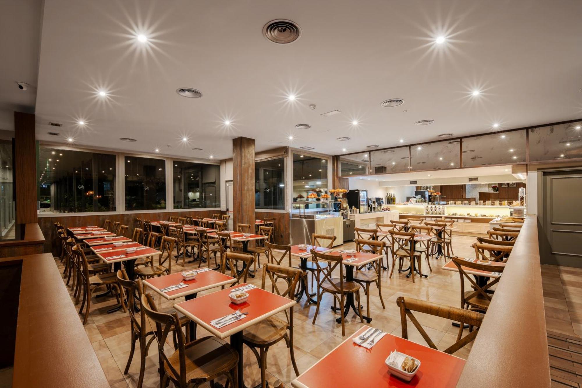 Senator Castellana Hotel 3*