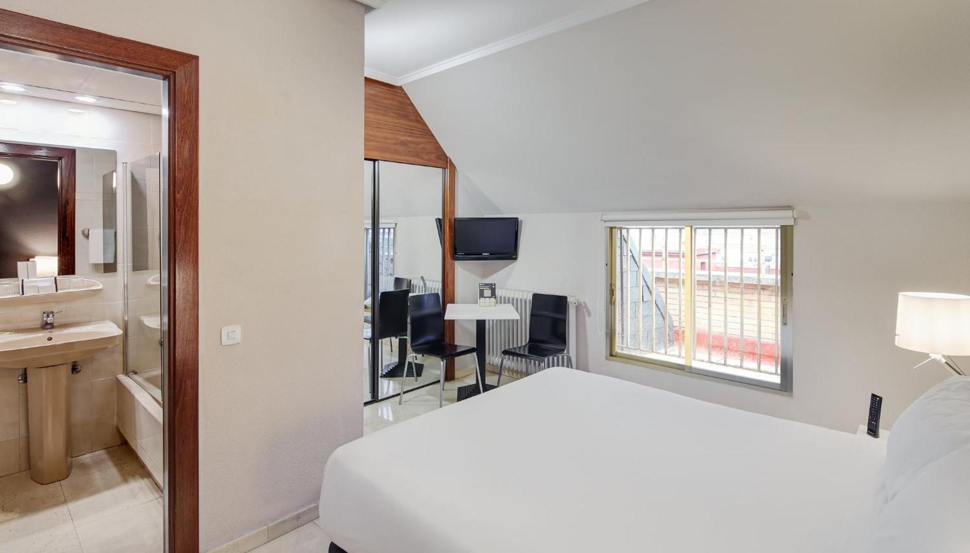 Sercotel Togumar Apartahotel
