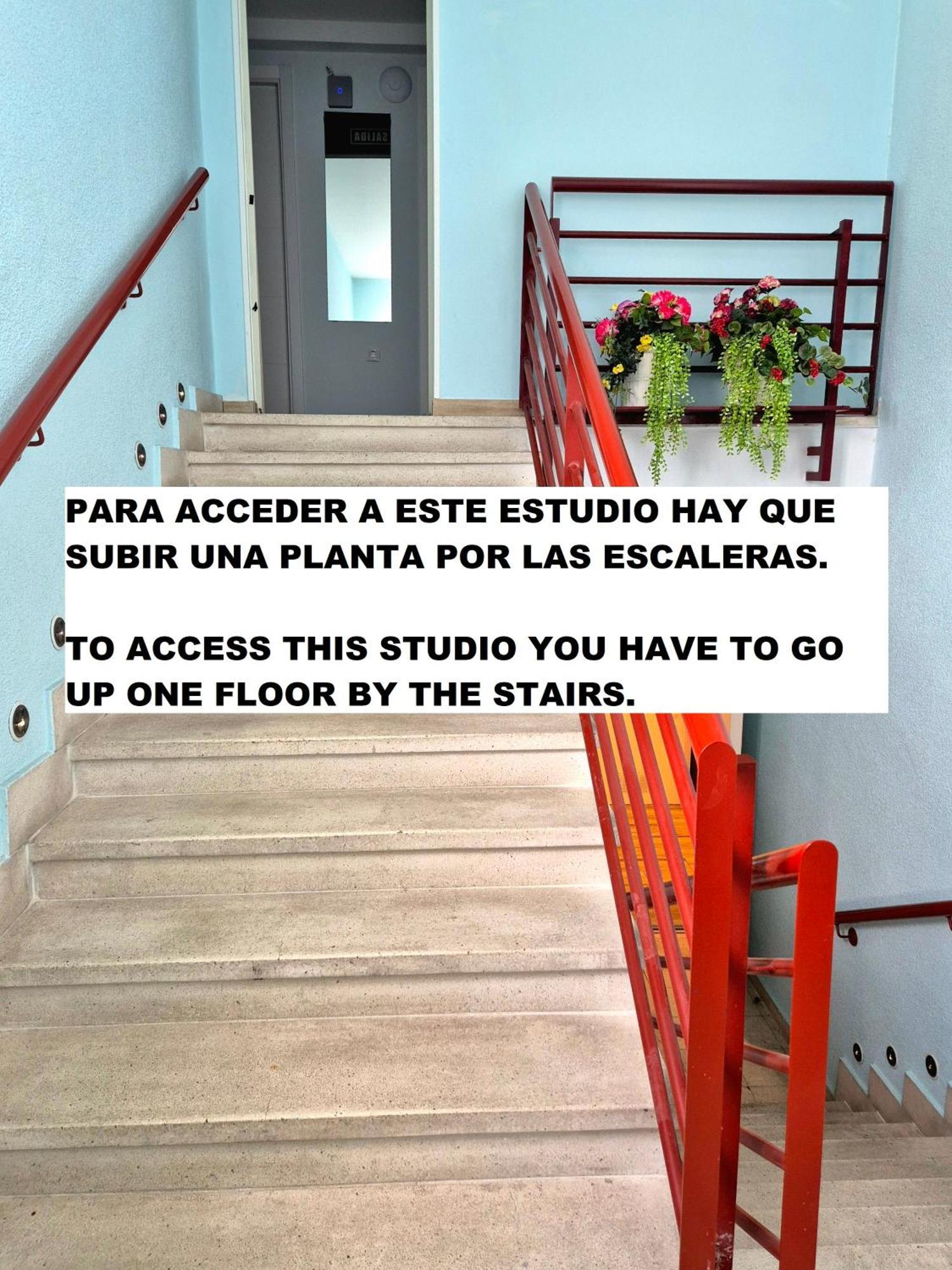 Apartahotel Avenida De America Tijcal 2*