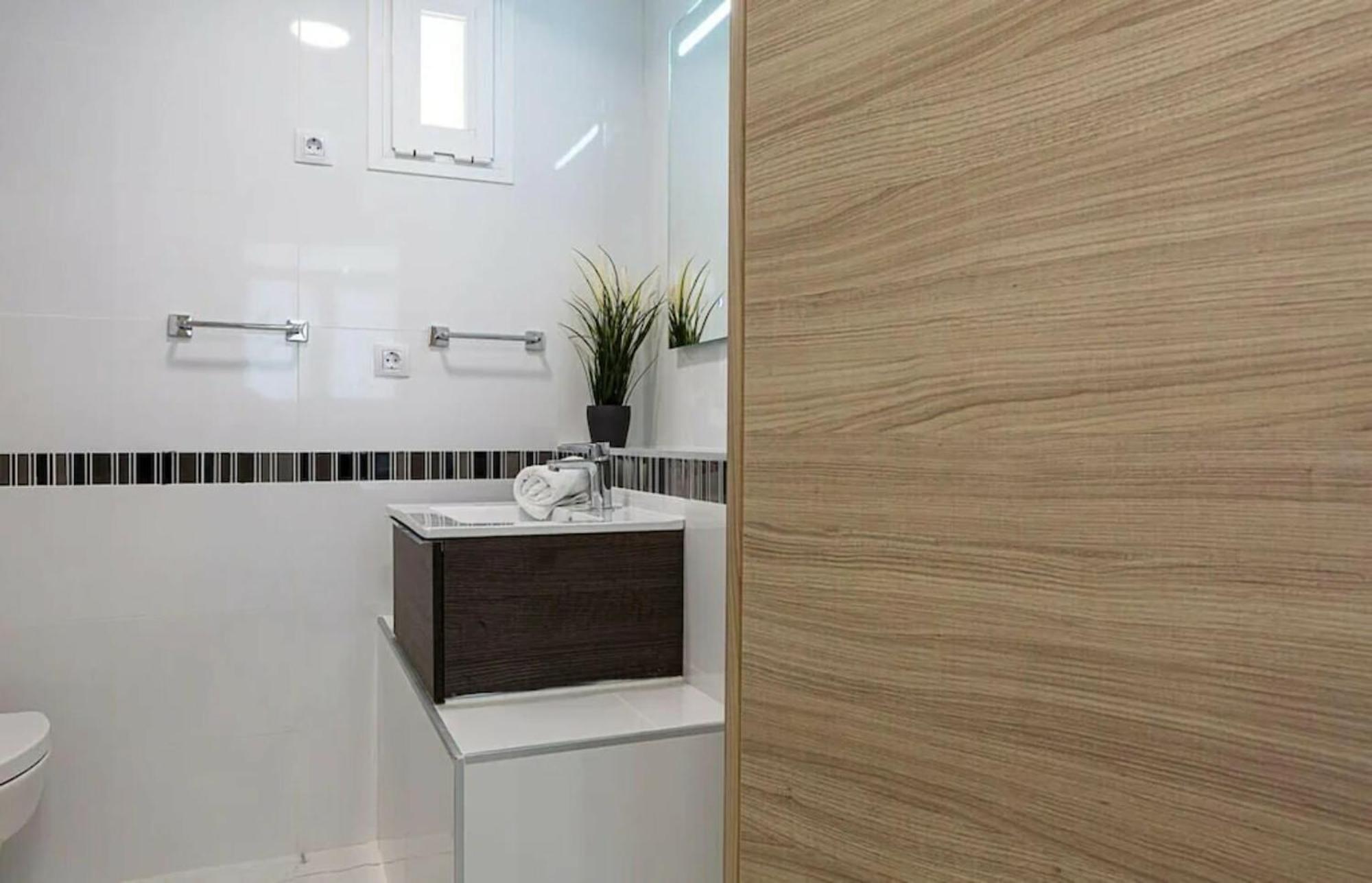 2bedroom Duplex In Hortaleza Near Metro Apartamento Madrid