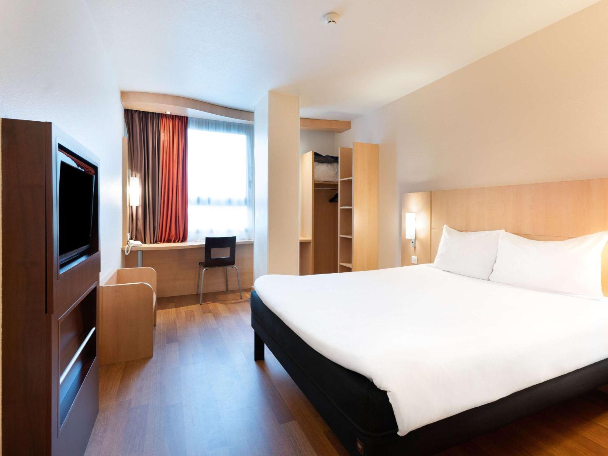 Ibis Centro Las Ventas 2*