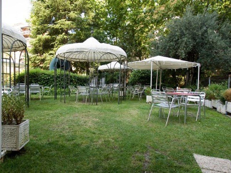 Hotel Foxa 25 4*