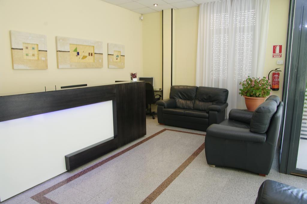 Barajas Plaza 3*