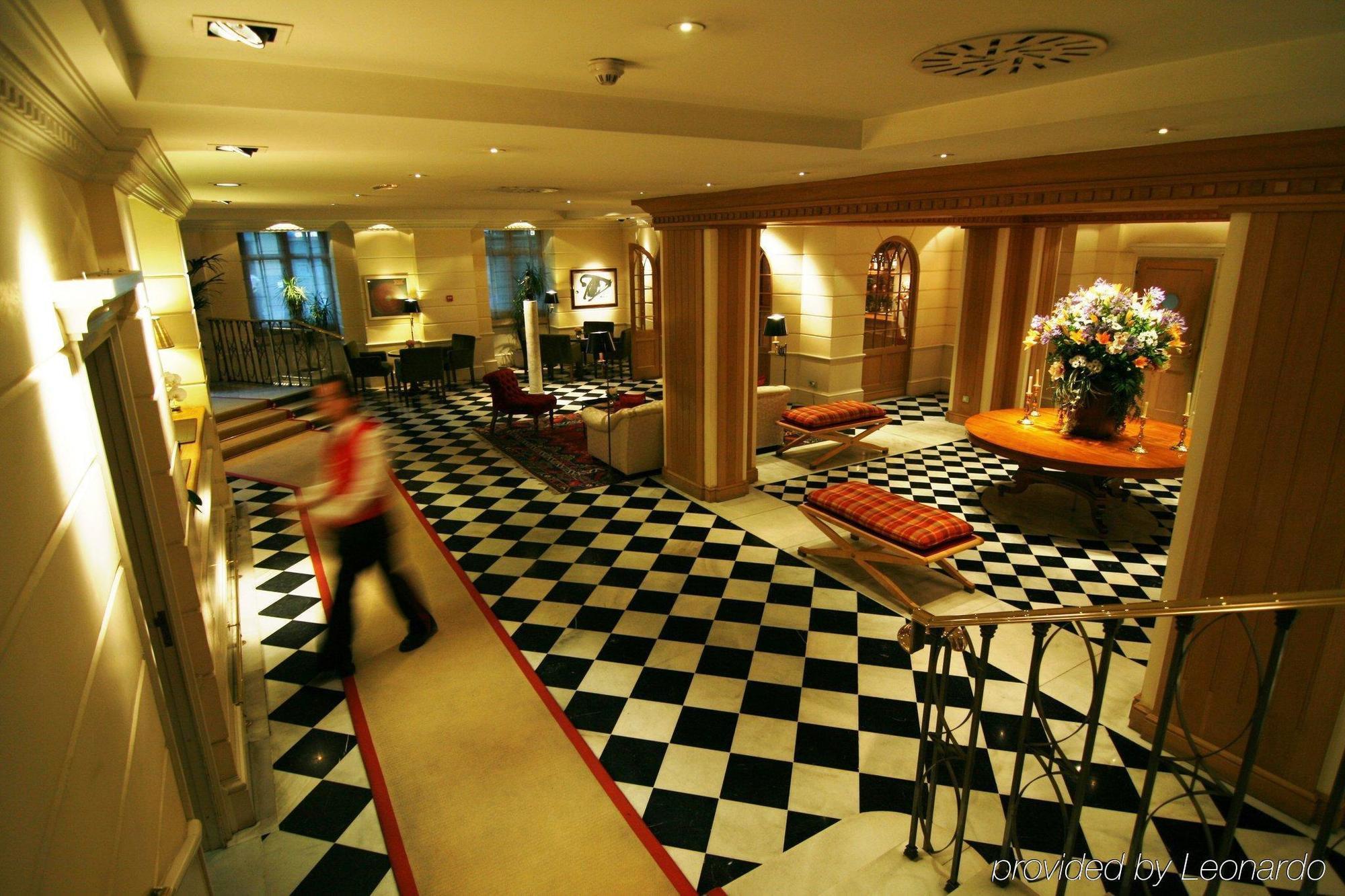 Adler Hotel Madri