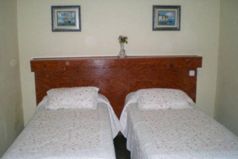Moncloa 2* Madrid