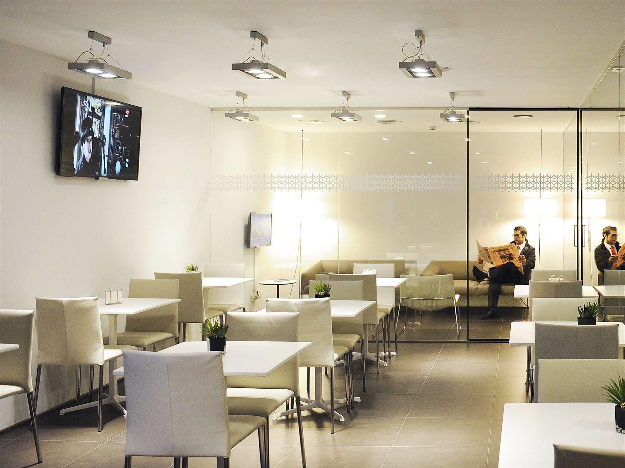 Hotel Air Airport By Premium Traveller Madrid