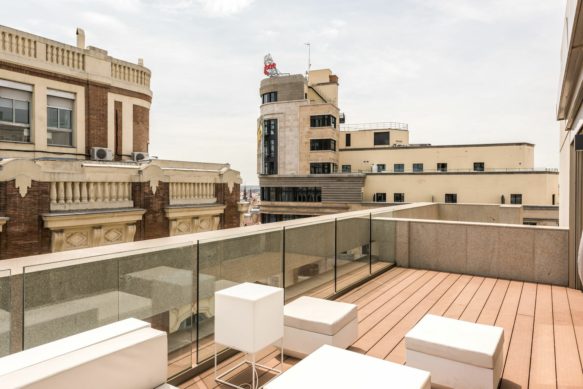 Smartrental Collection Centric Ii 4*