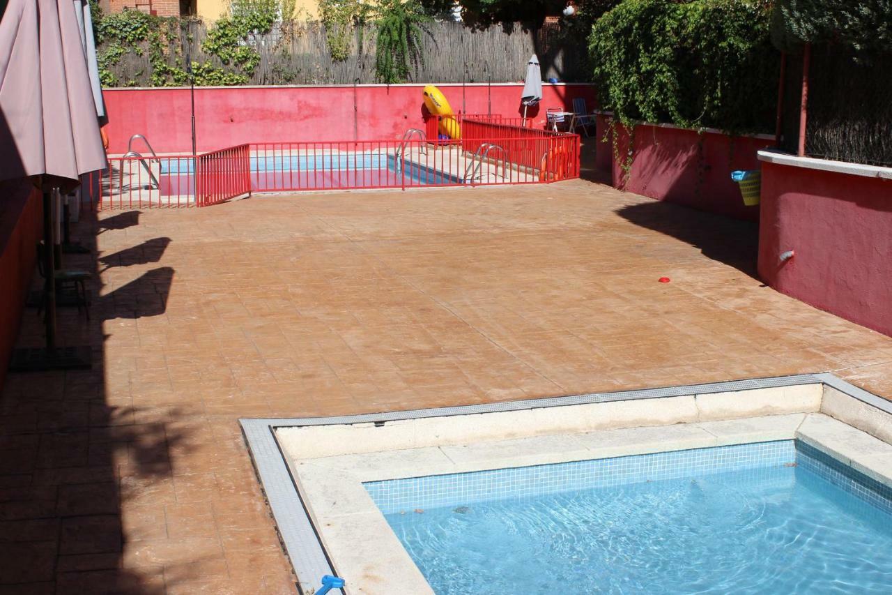 Vivienda Familiar Con Jardin Junto A Ifema Apartment *