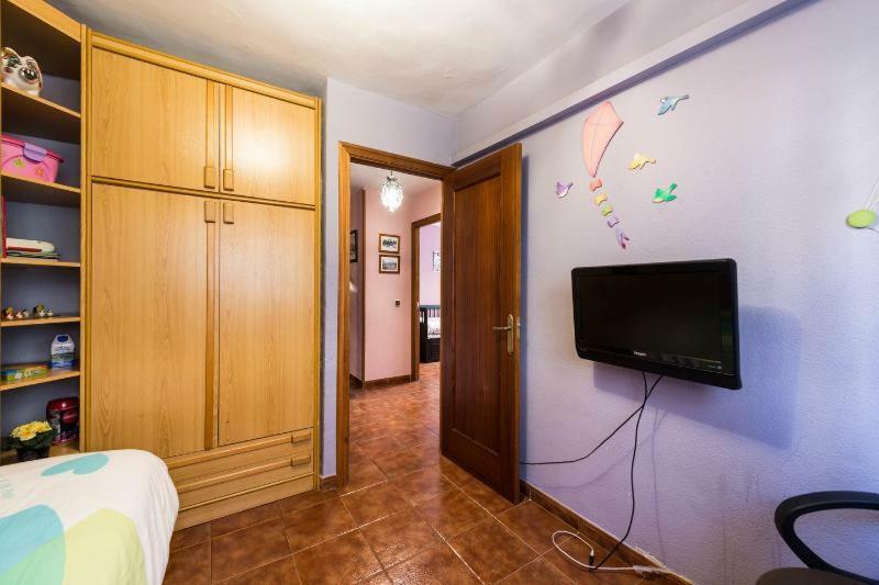 Vivienda Familiar Con Jardin Junto A Ifema Apartment *
