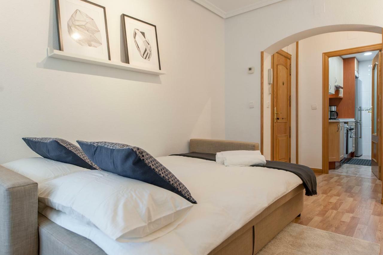 Ifema Deluxe - Aeropuerto I - Eleven Host Apartment
