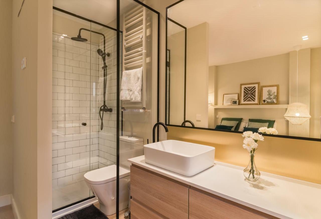 Comfort & Style In Madrid!!! 3bd 2bth+terrace Appartement