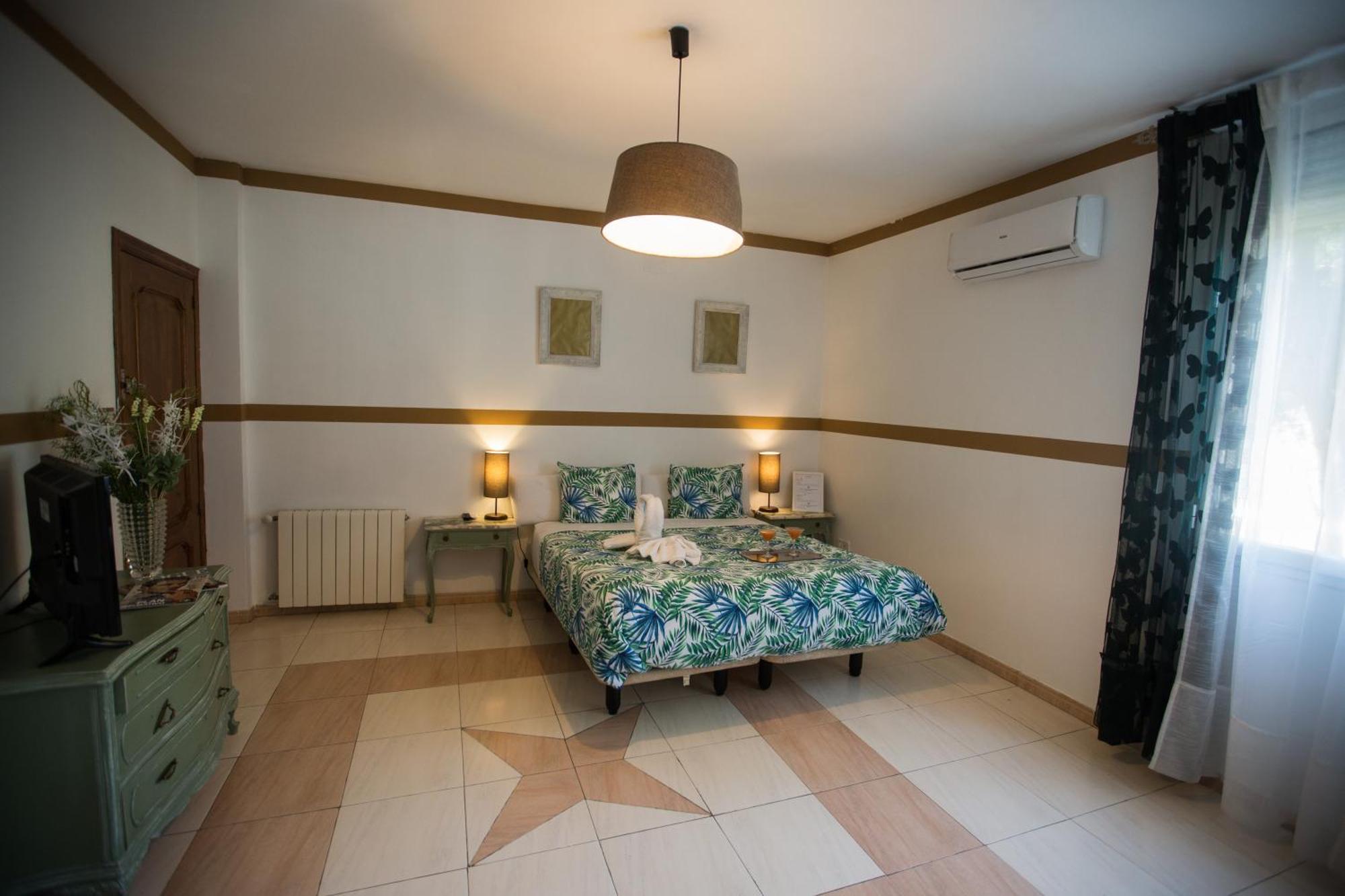 Escala 3*