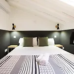 Redondilla Apartment