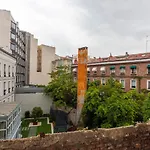 MIT House Monte Esquinza en Madrid