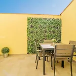 Bright Apartment Near Casa De Campo By Batuecas