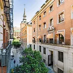 Luxury Apartment In La Latina By Batuecas