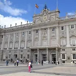 Sensacional Apartamento Junto A Palacio Real By Batuecas