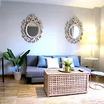 Wonder Apartments