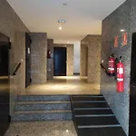 Ifema Deluxe - Aeropuerto II