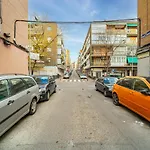 Edsam Madrid Apartments Black