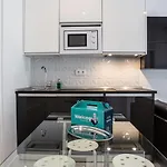 Modern 3 Bedroom In La Latina 10 Minutes To Metro