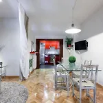 HOMEABOUT LAVAPIÉS Apartment II