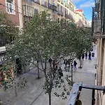 Perfect Rooms In The Center Of Madrid. Calle Fuencarral!!