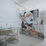 Suite Kintsugi by Justine Apartments Apartamento turístico en Madrid Río