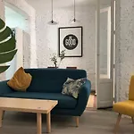 Vintage Design Flat In Madrid Center