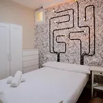 Comfy 2 Bedroom 2 Bathroom Apartment Next To Gran Via