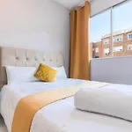 Cozy And Comfortable Apartment In Plaza Castilla