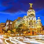 La Reina De Gran Via - Parking Tph