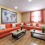 Great Apartment Near Plaza Mayor Large Groups