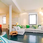 Caprichoso Loft junto Teatro Real - Madrid Centro by Batuecas