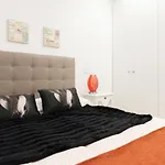For You Rentals New Design Apartment Temporal Puerta Del Sol Pre10C