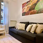 Charming Malasaña Gallery Madrid