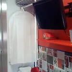 New Room Wifi, Privada, Bano Compartido