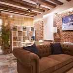 Plaza Chueca Apartment