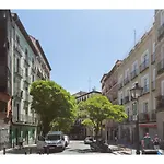 Acogedor ático en el centro de Madrid Ave Maria